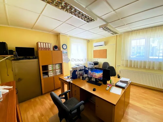 Eladó kereskedelmi és ipari ingatlan Seregélyes 1135 nm