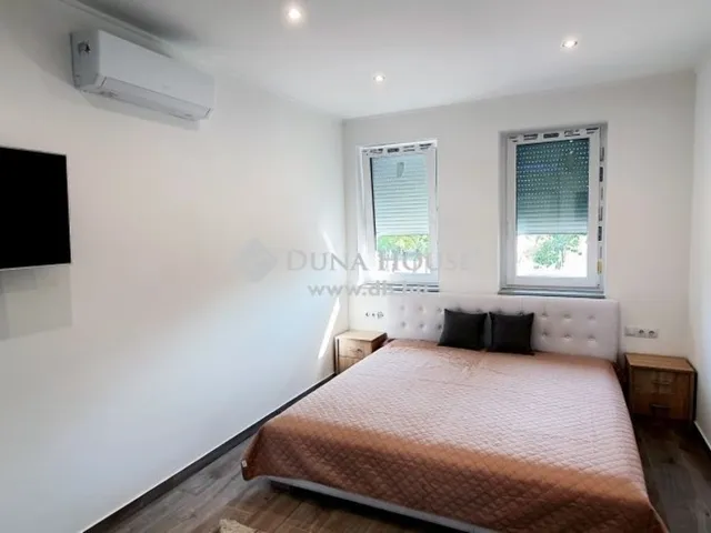 Eladó ház Csévharaszt 250 nm