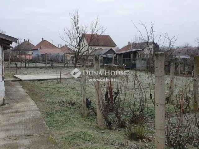 Eladó ház Tápiószecső 117 nm