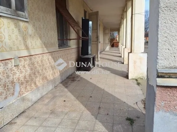 Eladó ház Kiskunlacháza 72 nm