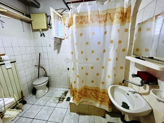 Eladó ház Tápiószecső 72 nm