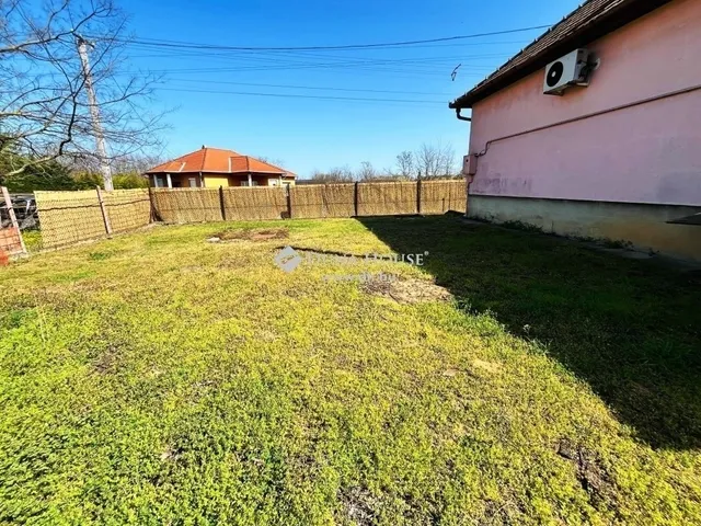 Eladó ház Tápiószecső 72 nm