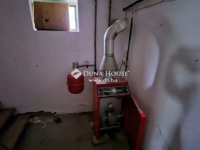 Eladó ház Tápiószecső 190 nm