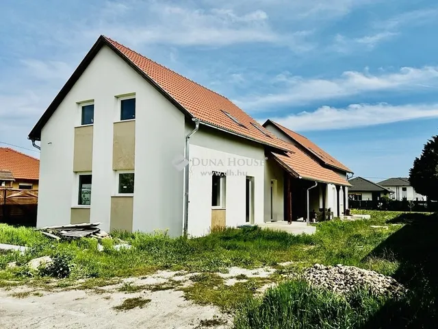 Eladó ház Délegyháza 128 nm