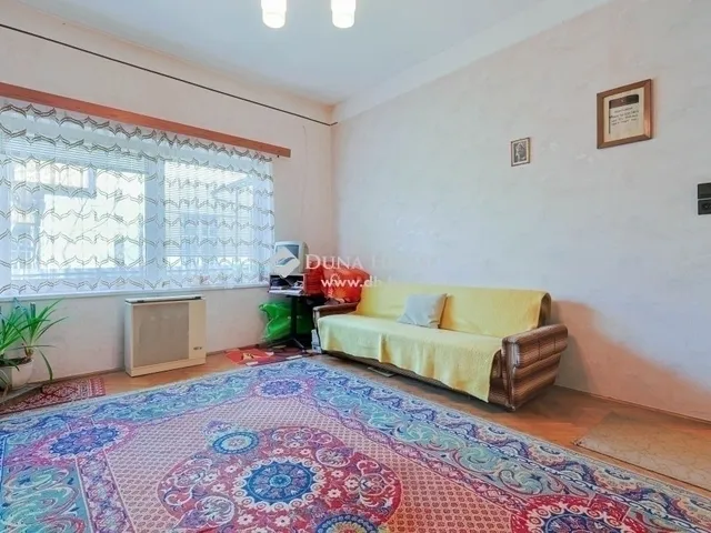 Eladó ház Budapest XVI. kerület 90 nm