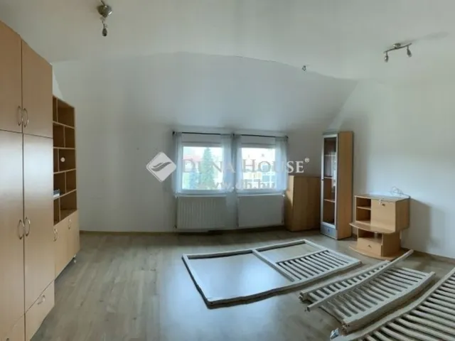 Eladó lakás Budapest XIV. kerület 70 nm