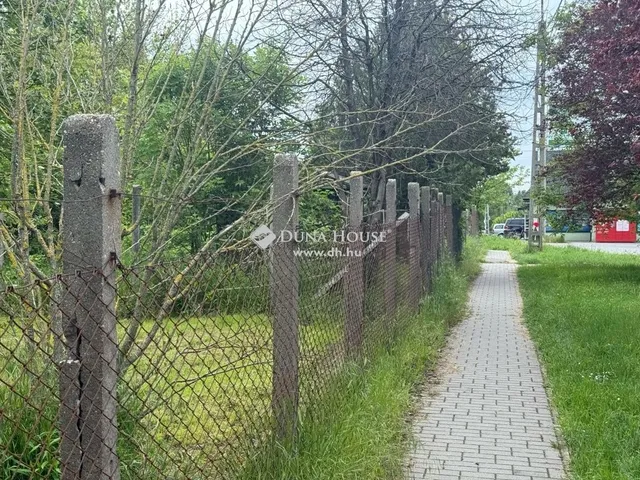 Eladó telek Szigetszentmárton 685 nm