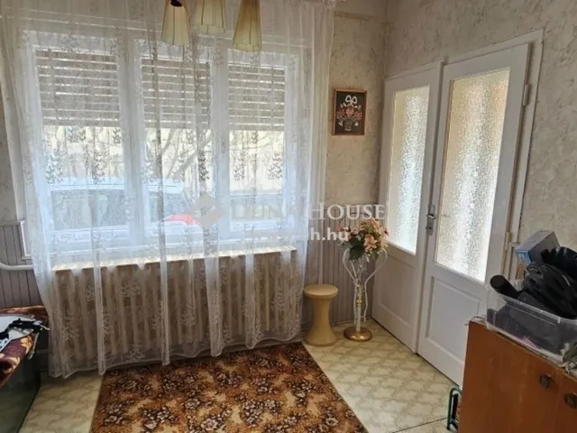 Eladó ház Tápiószecső 120 nm