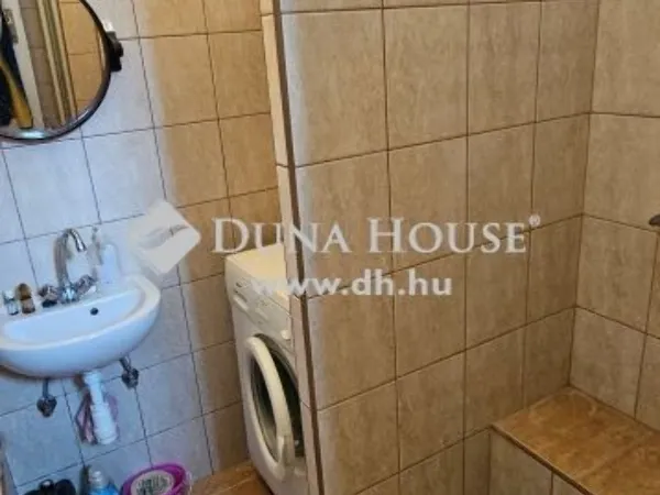 Eladó ház Tápiószecső 120 nm