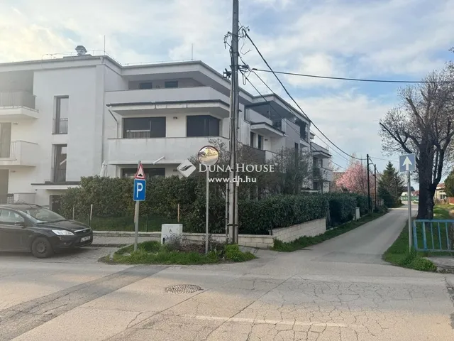Kiadó lakás Székesfehérvár 96 nm