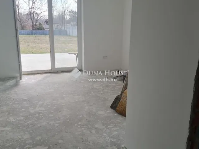 Eladó ház Hernád 92 nm