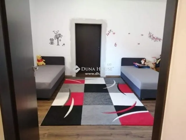 Eladó ház Vecsés 120 nm