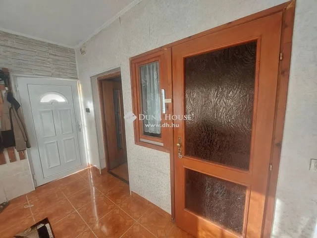 Eladó ház Pomáz 140 nm