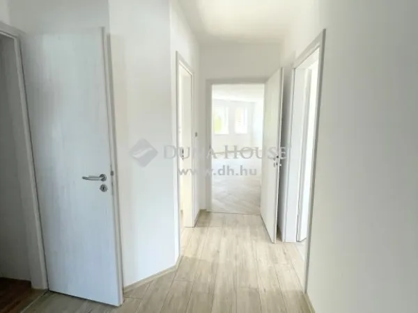 Eladó lakás Kecskemét 106 nm