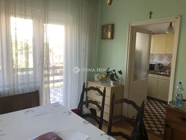 Eladó ház Vác 110 nm