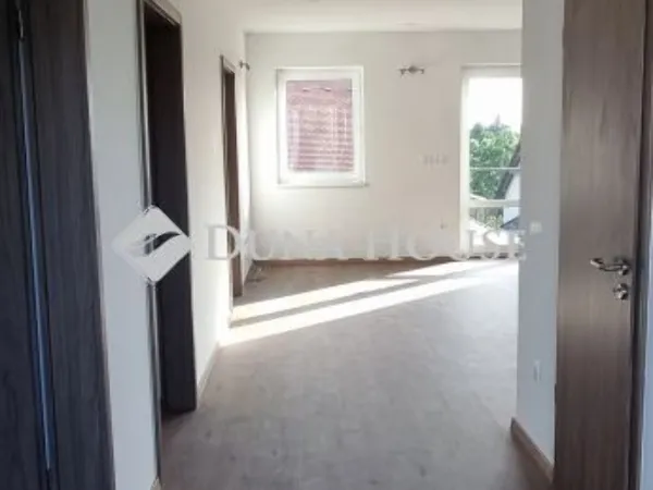 Eladó lakás Budakeszi 97 nm