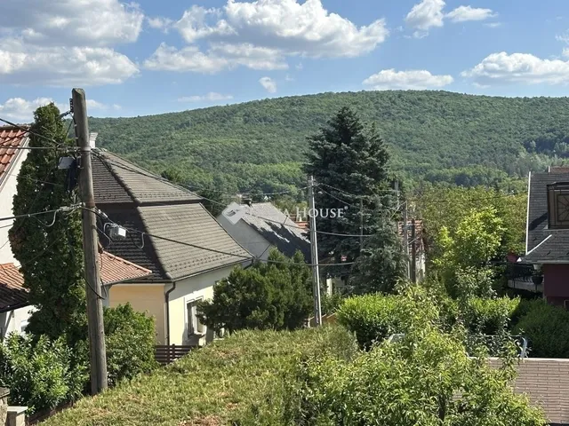 Eladó ház Nagykovácsi 280 nm