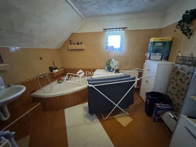 Eladó ház Kecskemét 160 nm