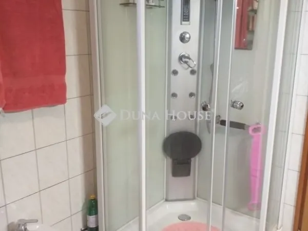 Eladó ház Kecskemét 100 nm