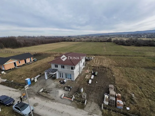 Eladó lakás Balatonföldvár 88 nm