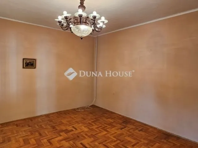 Eladó ház Tápiószecső 150 nm
