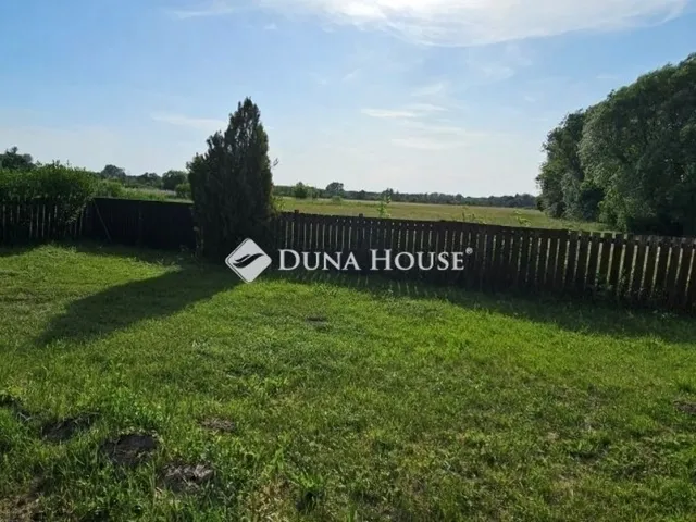 Eladó ház Tápiószecső 150 nm