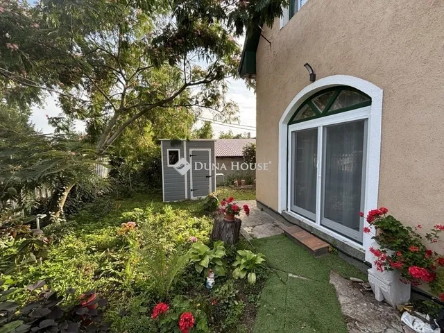 Eladó ház Ráckeve, Kerekzátony-sziget 70 nm