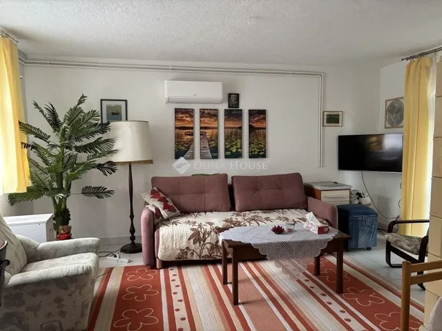 Eladó ház Ráckeve, Kerekzátony-sziget 70 nm