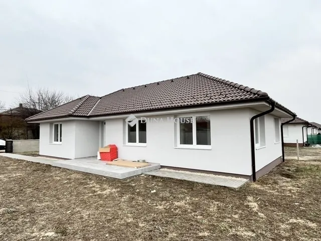 Eladó ház Albertirsa 92 nm