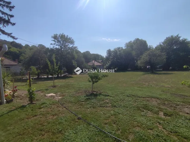 Eladó telek Bálványos 794 nm