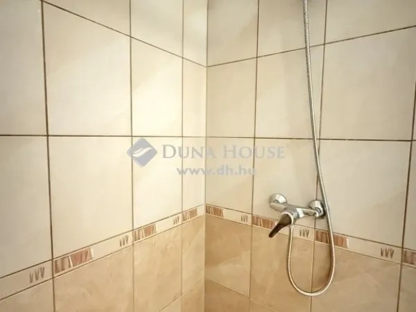 Eladó lakás Budapest VI. kerület 114 nm