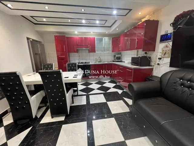 Eladó ház Budapest VIII. kerület 206 nm