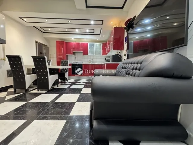 Eladó ház Budapest VIII. kerület 206 nm