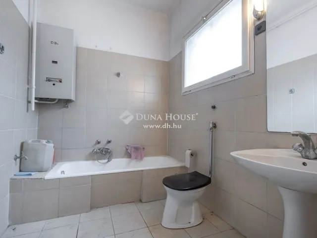 Eladó ház Budapest XX. kerület 193 nm