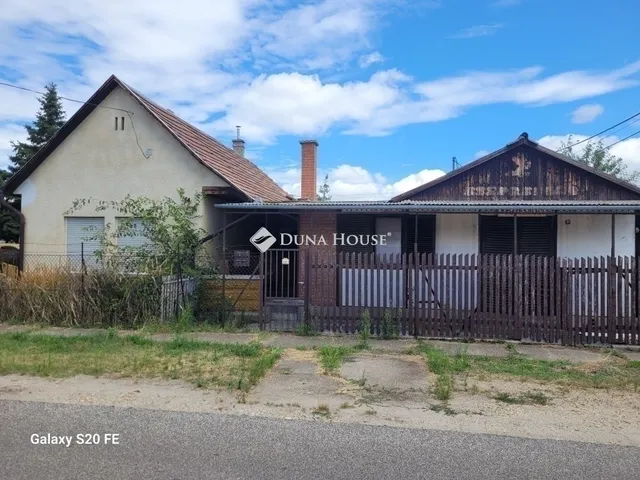 Eladó ház Vecsés 75 nm