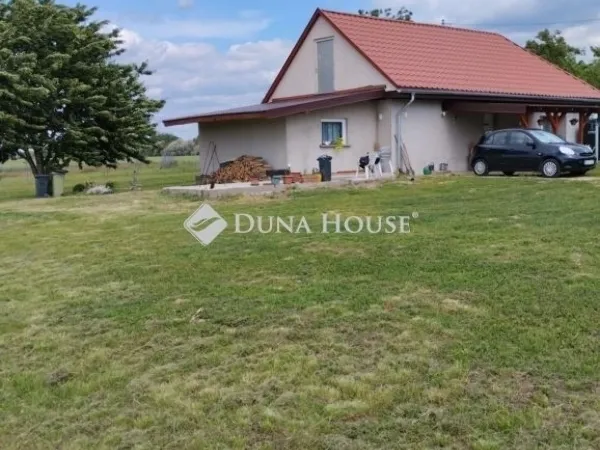 Eladó mezőgazdasági ingatlan Dabas 80 nm