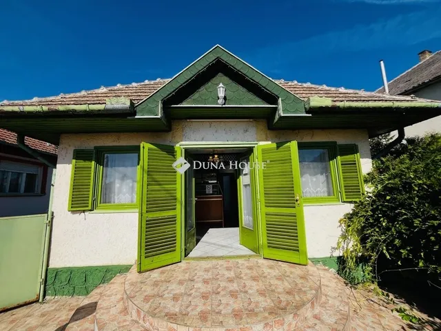 Eladó kereskedelmi és ipari ingatlan Tápiószecső 32 nm