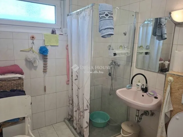 Eladó ház Dunaharaszti 300 nm