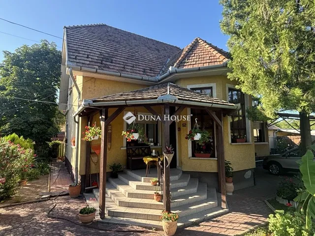 Eladó ház Dunavarsány 233 nm