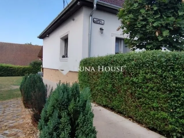 Eladó ház Sülysáp 64 nm