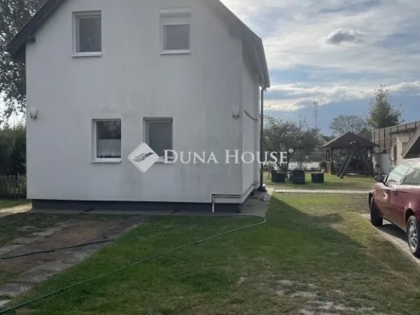 Eladó ház Délegyháza 76 nm