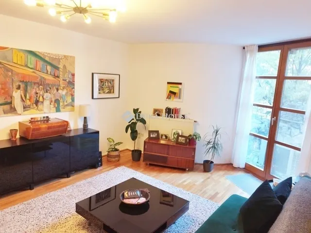 Eladó lakás Budapest I. kerület 123 nm