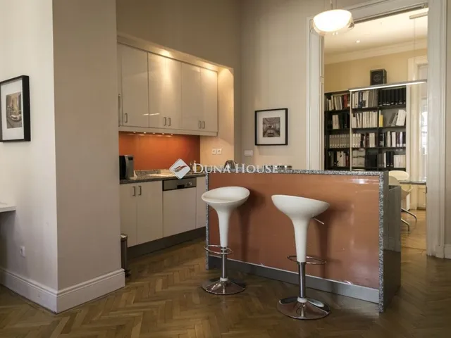 Kiadó lakás Budapest V. kerület 134 nm