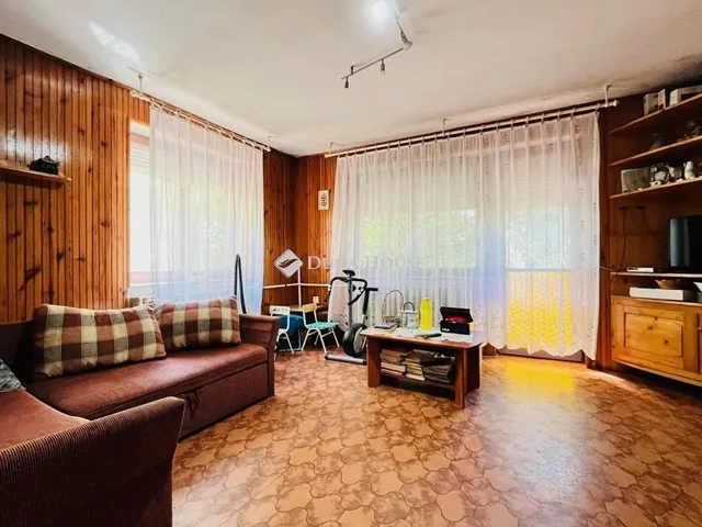 Eladó ház Dány 86 nm