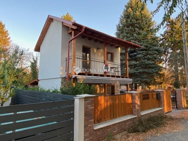 Eladó ház Tass 52 nm