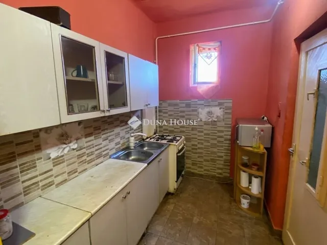 Eladó ház Tass 70 nm