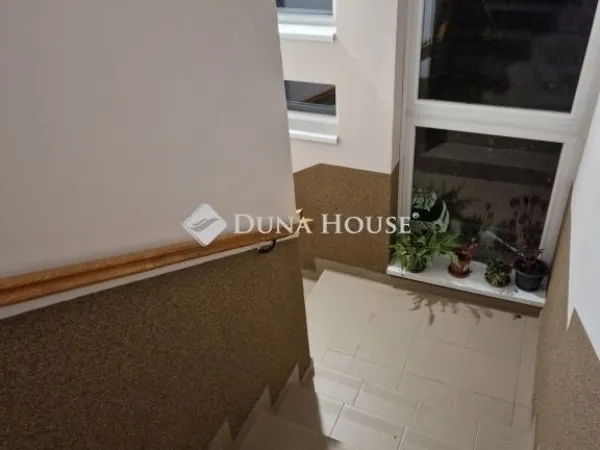 Eladó lakás Monor 63 nm