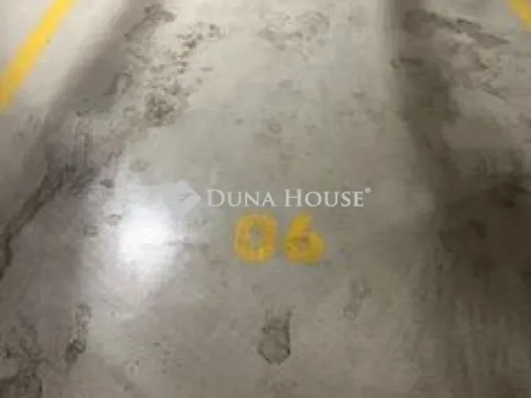 Eladó garázs Budapest XIII. kerület 12 nm