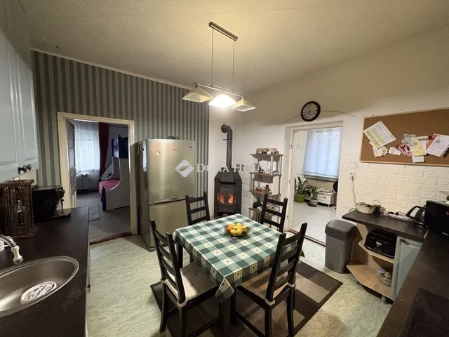 Eladó ház Kiskunlacháza 121 nm