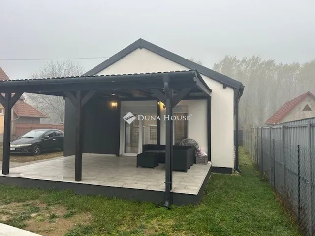 Eladó ház Albertirsa 101 nm